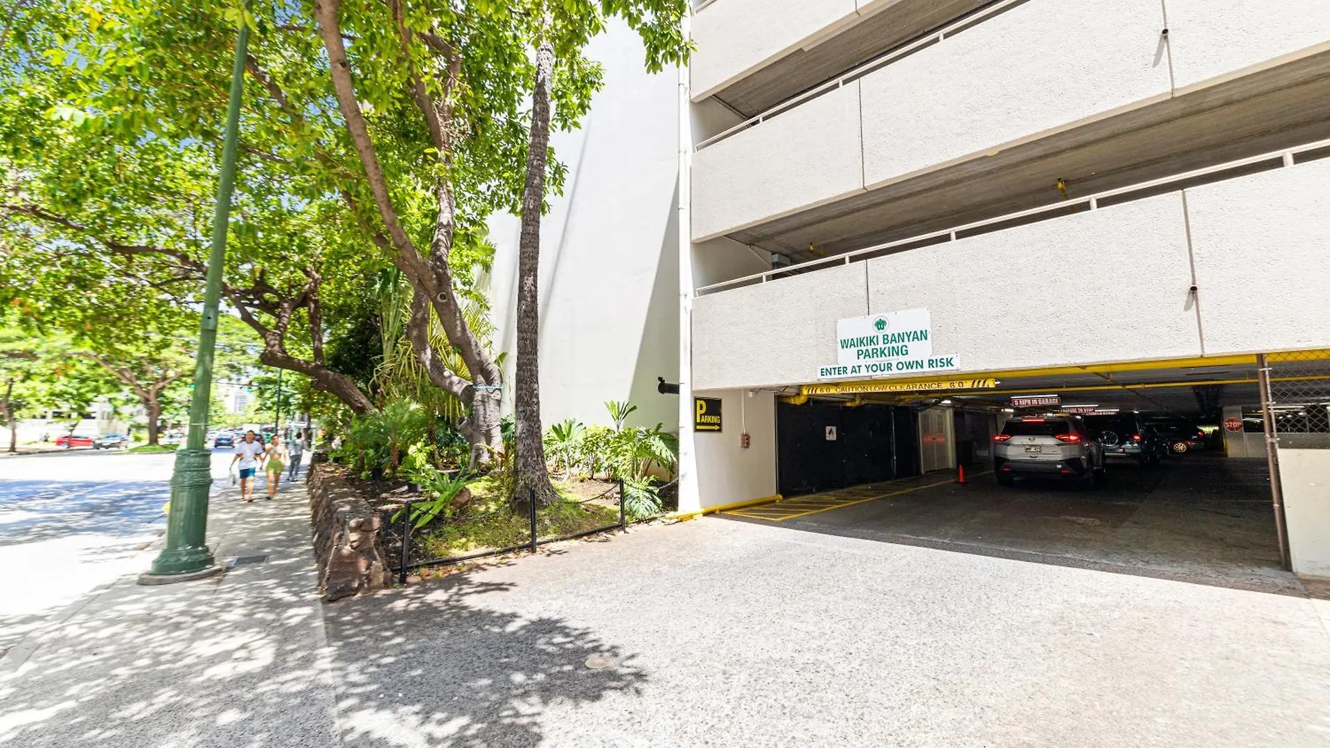 Apartment Ocean View Escape, Steps To Beach & Free Parking! Honolulu